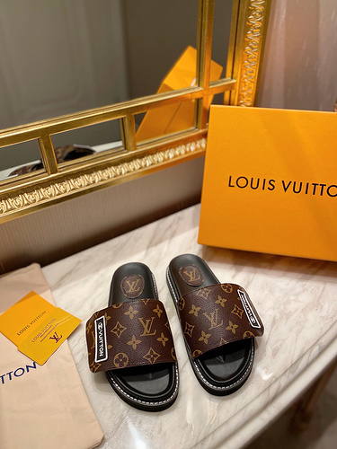 LV couple with thick bottom slippers 35-45-1033837c